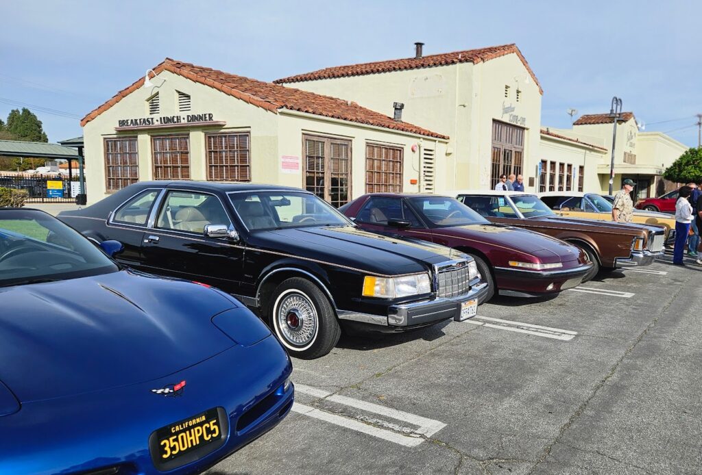 Lcoc LCOC Kickoff Event Day a Roaring Success | Lincoln and Continental ...